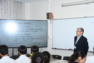 講演の様子1