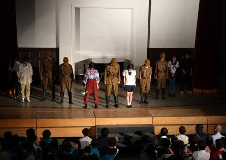 H組「あの花が咲く丘で、君とまた出会えたら。」